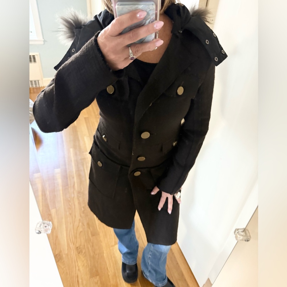 NWT Touch Tough Tacky 100% Wool Trench Coat w/ Gold Buttons & Fur Hood $485 - Picture 3 of 16